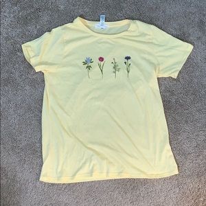 YELLOW PRINTED TSHIRT
